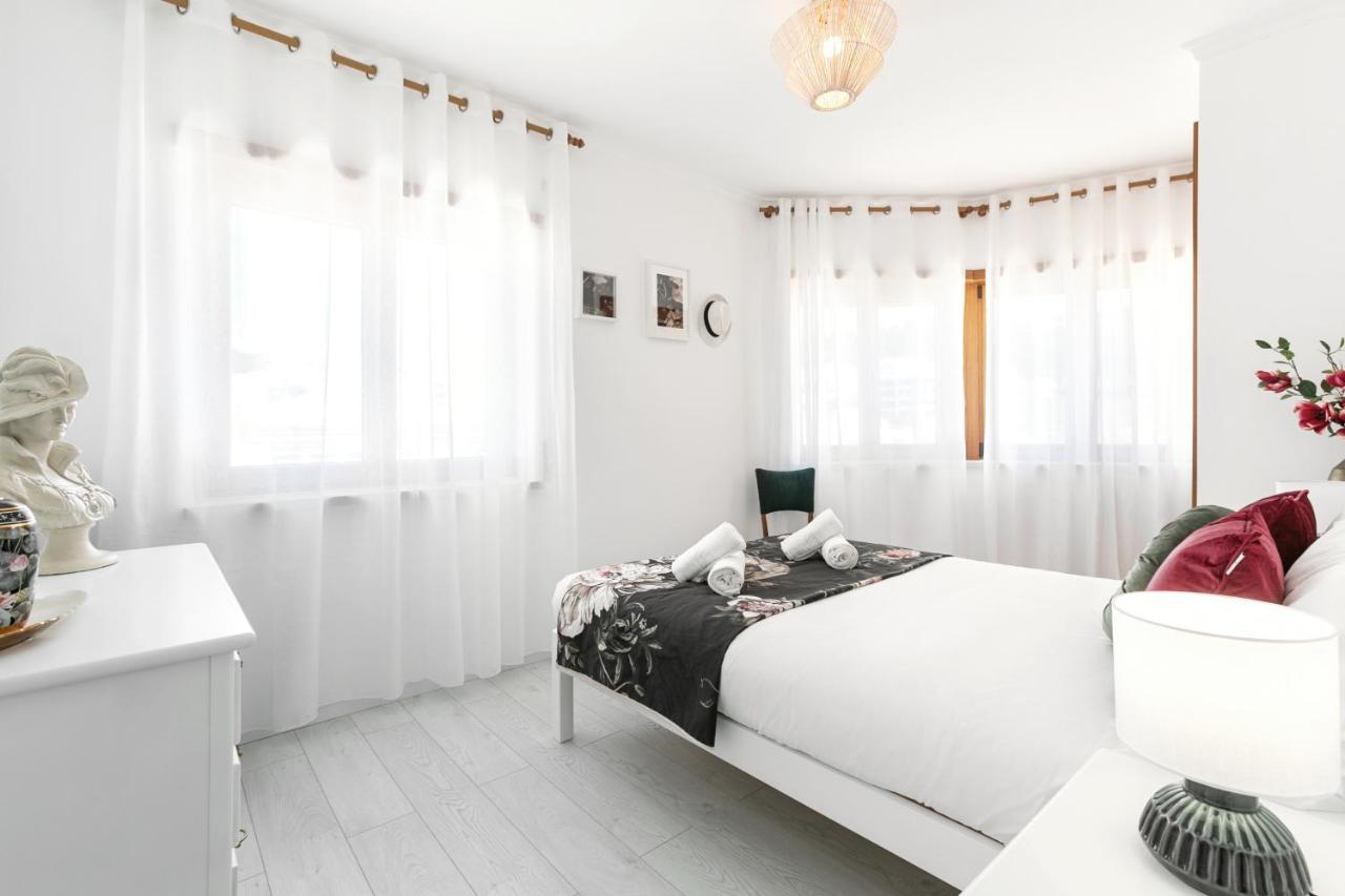 Appartamento Nazare Modern Flat Esterno foto